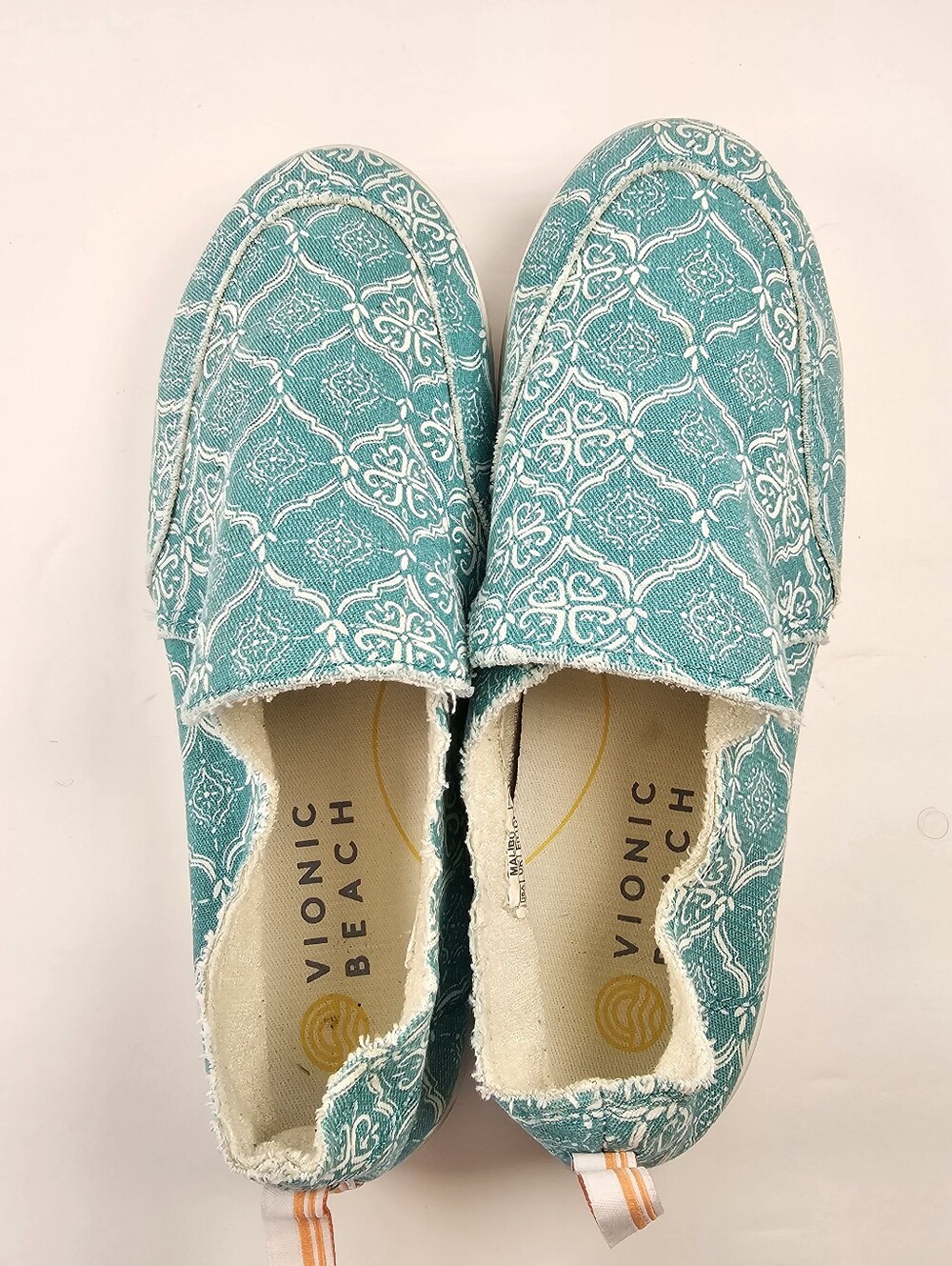 Vionic Beach Malibu Slip-on Loafer Size 7.5 Aqua and White Summer Vacation - Picture 5 of 7